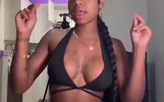 TikToker Cooking With Kya exposed video showing big breasts!!!