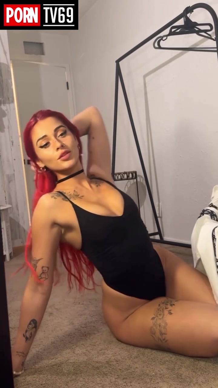 Toria Lorraine Onlyfans nude video showing off her body!!!