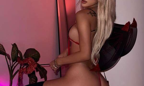 Angi Yang Onlyfans Nude Showing Off Sexy Body